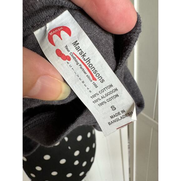 5/$35   Welcome to Fabulous Las Vegas Nevada Tee Sz S Kitsch Sign Gray Fitted - Picture 7 of 7